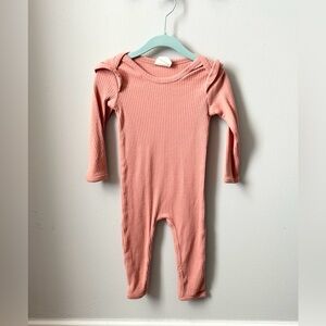 Spearmint Love ribbed romper in Dusty rose size 6-9 months‎